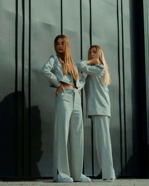 Stylish shoppers in Toronto
